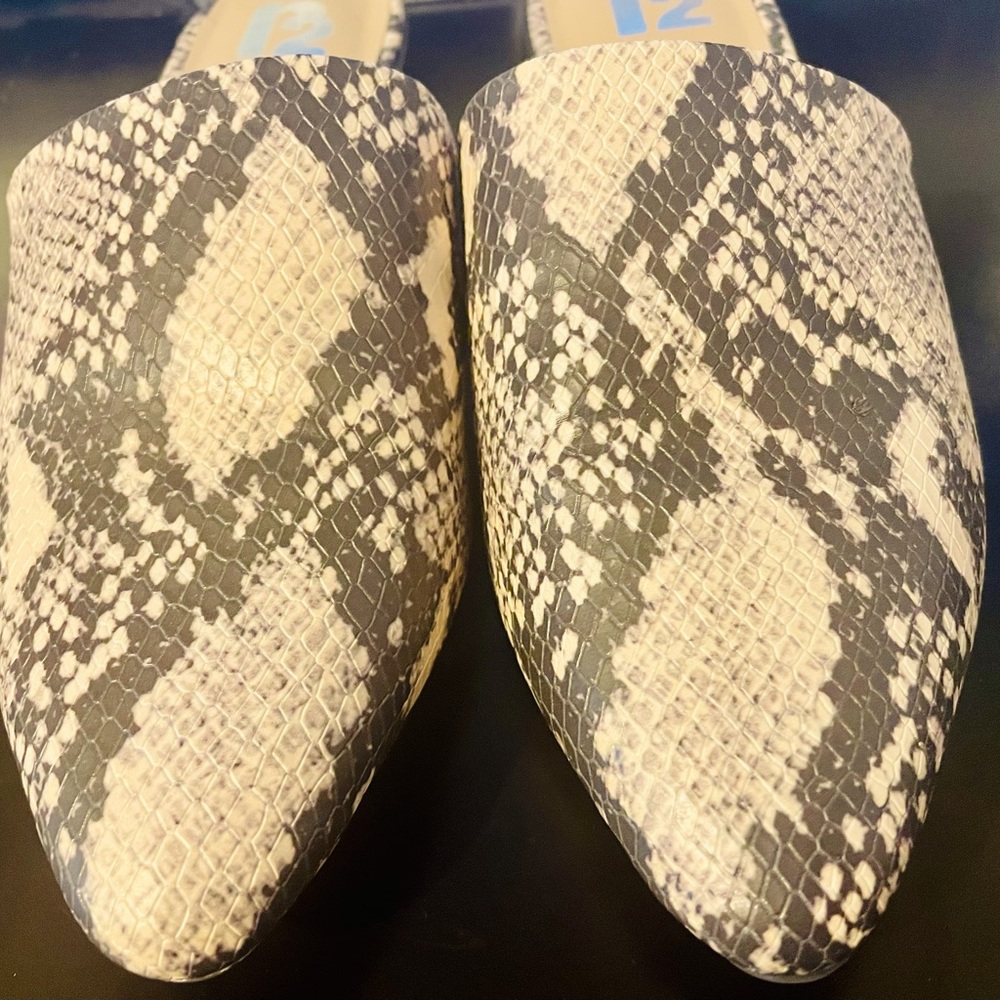 R2 Women’s Snakeskin Print Mules, Size 7